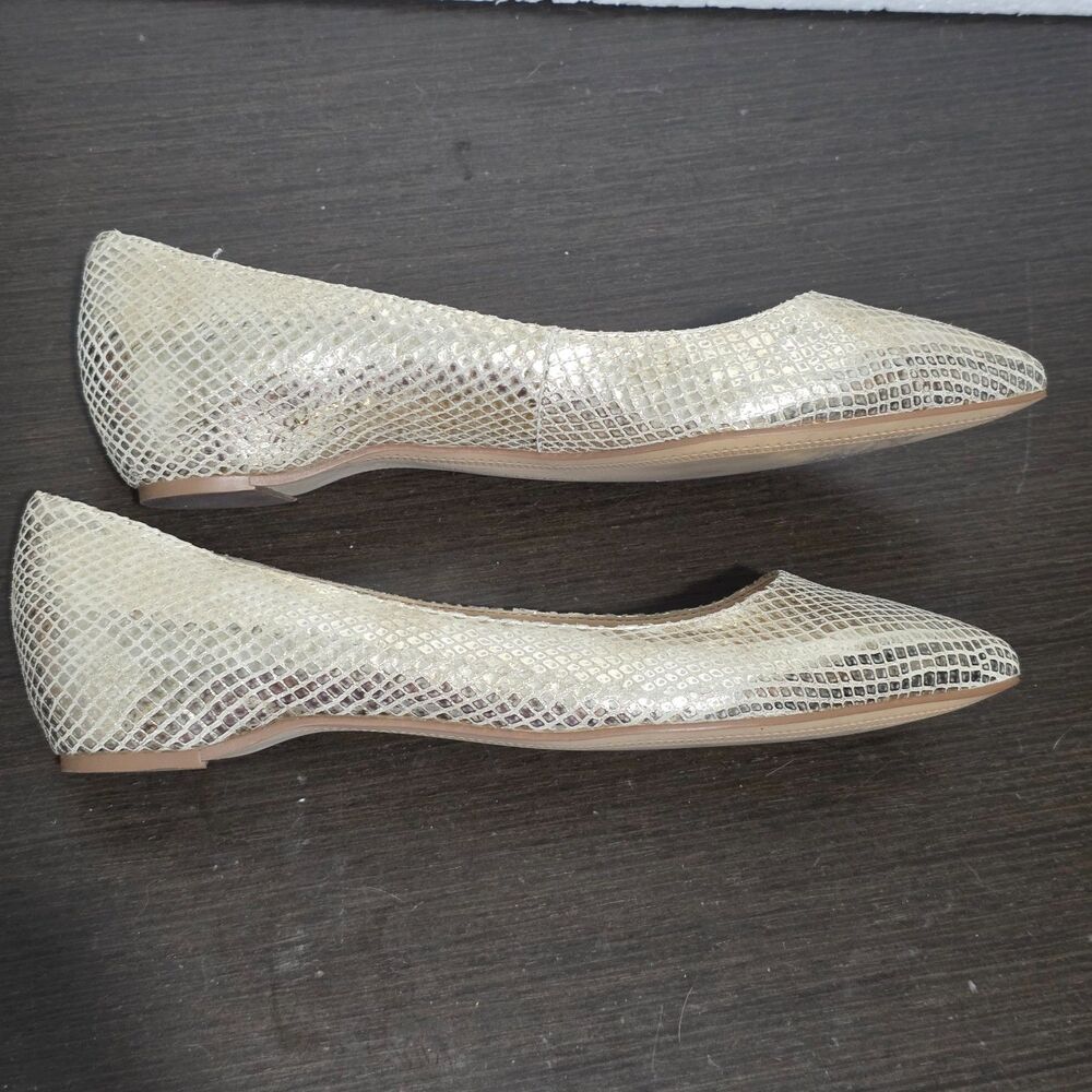 Ivanka Trump Itchic Leather Pointed Toe Low Wedge Flats Snakeskin 6.5M - Picture 7 of 16
